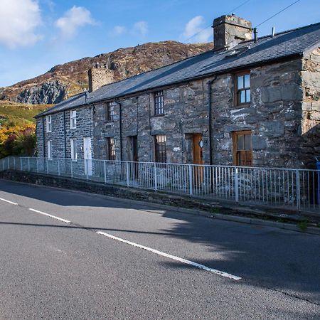 Homely Cottage With Garden And Mountain-View Blaenau Ffestiniog Exterior photo